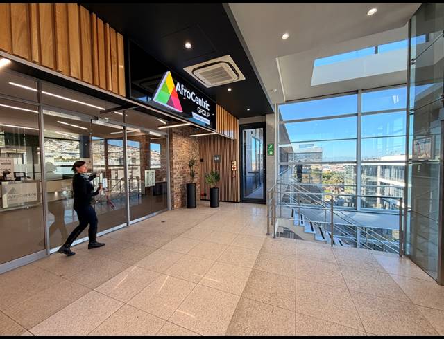 5,141M² OFFICE TO LET IN CAPE TOWN CITY CENTRE